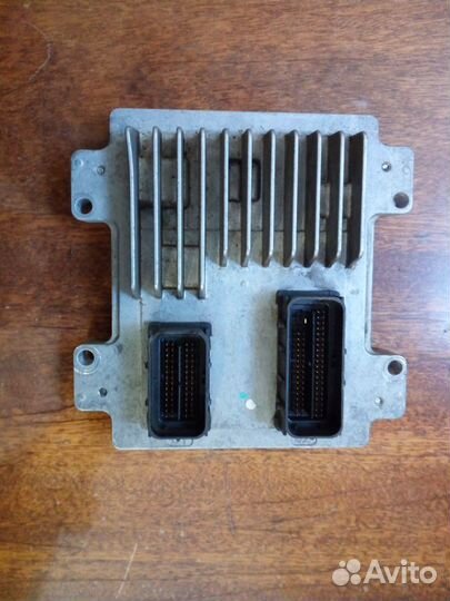 Блок управления Двигателем Chevrolet Aveo T300