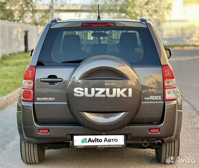 Suzuki Grand Vitara 2.0 AT, 2011, 201 000 км