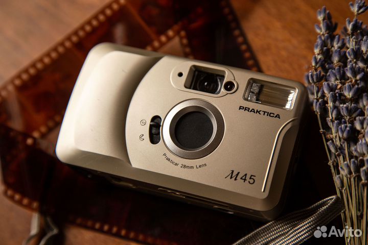 Пленочный фотоаппарат Praktica M45