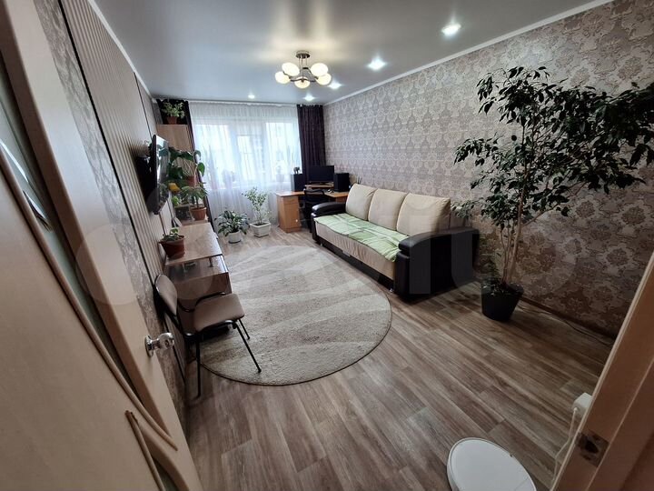 2-к. квартира, 48 м², 3/5 эт.