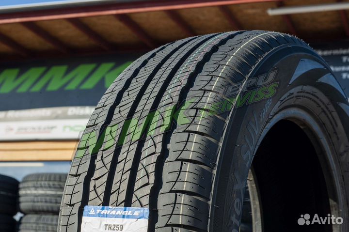 Triangle TR259 225/70 R15