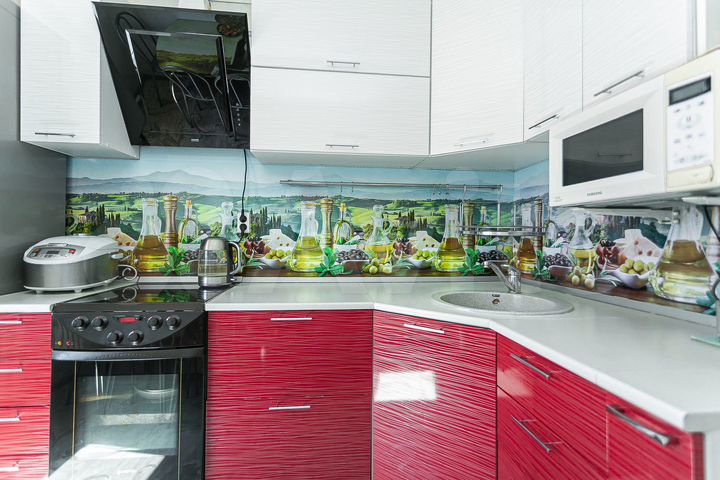 4-к. квартира, 60 м², 5/5 эт.