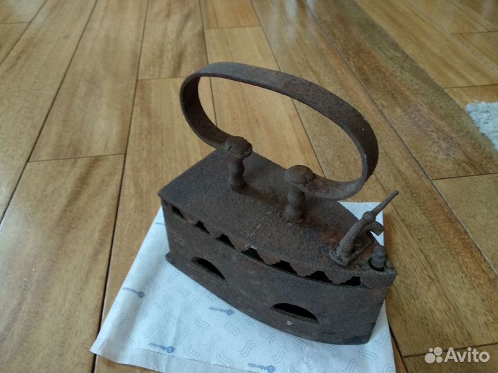 Утюг угольный старинный