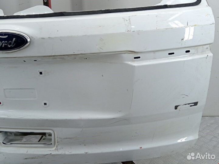 Крышка багажника Ford Explorer