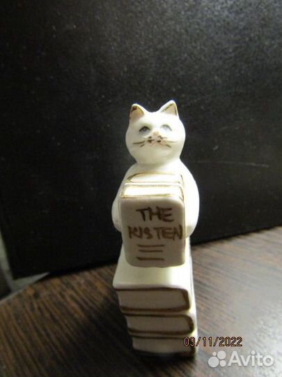 Фарфоровые статуэтки 