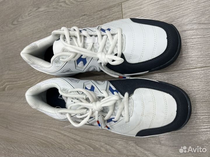 Кроссовки forward