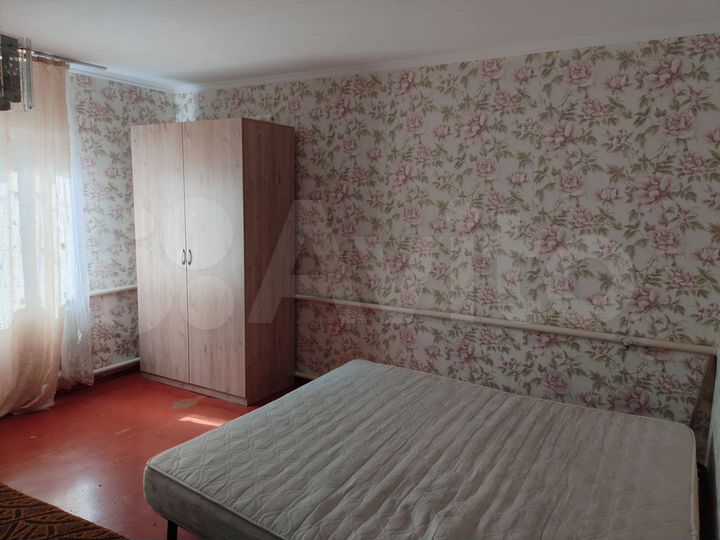 Дом 40 м² на участке 6 сот.