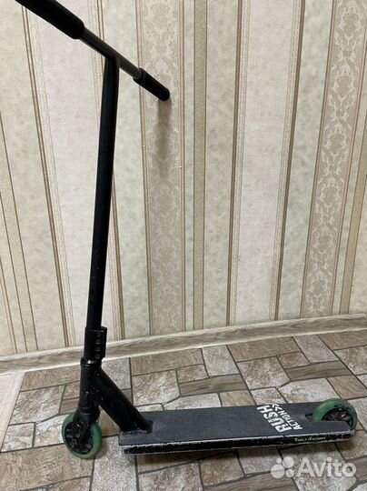 Трюковой самокат tech team voodoo