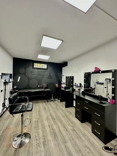 Свободное назначение, Демышева ул., 125А