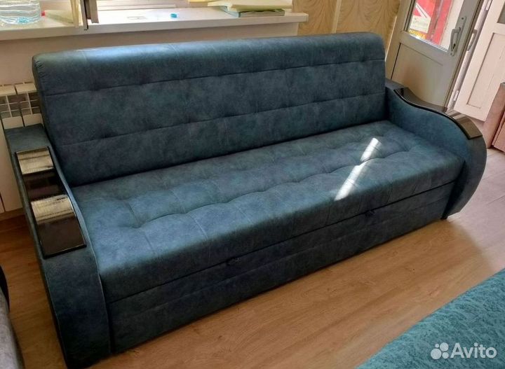 Прямой диван на заказ