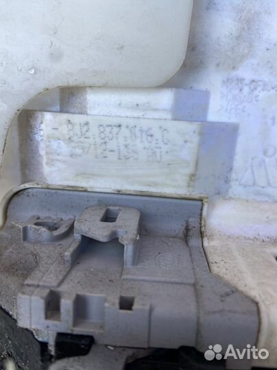 Замок передней правой двери Audi A5 8T