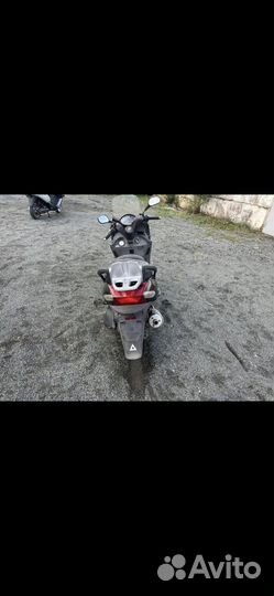Скутер Kymco 125