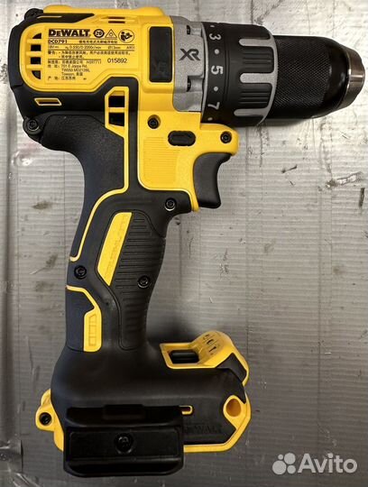 Аккумуляторная дрель DCD791 Dewalt
