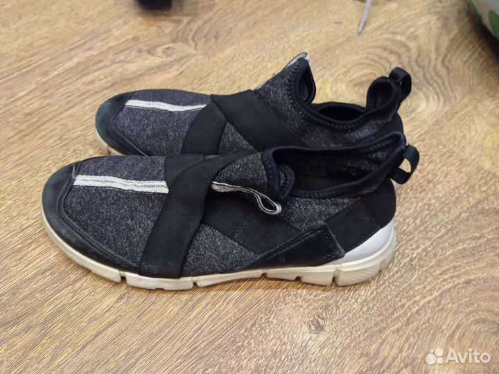 Кроссовки детские ecco