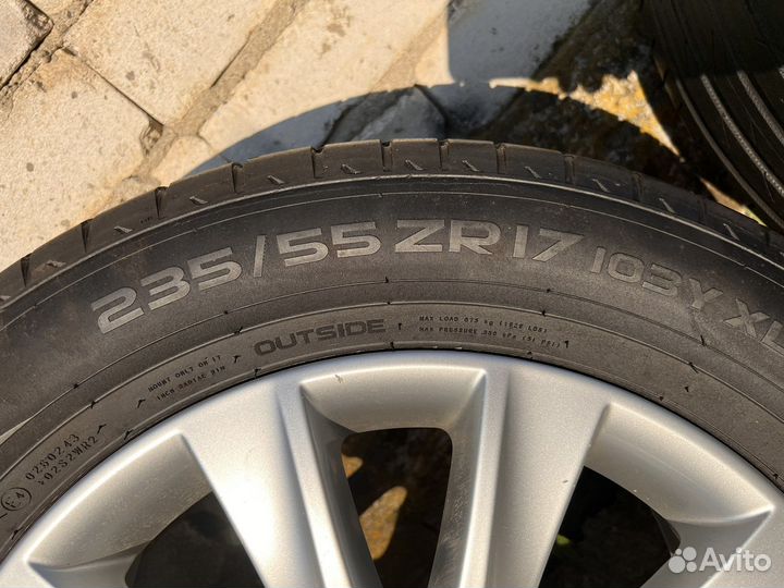 Nokian Tyres Hakka Black 235/55 R17 103ZR