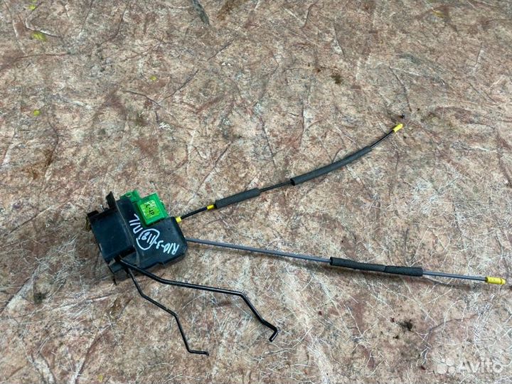 Замок двери передний левый Kia Rio 3 седан G4FC