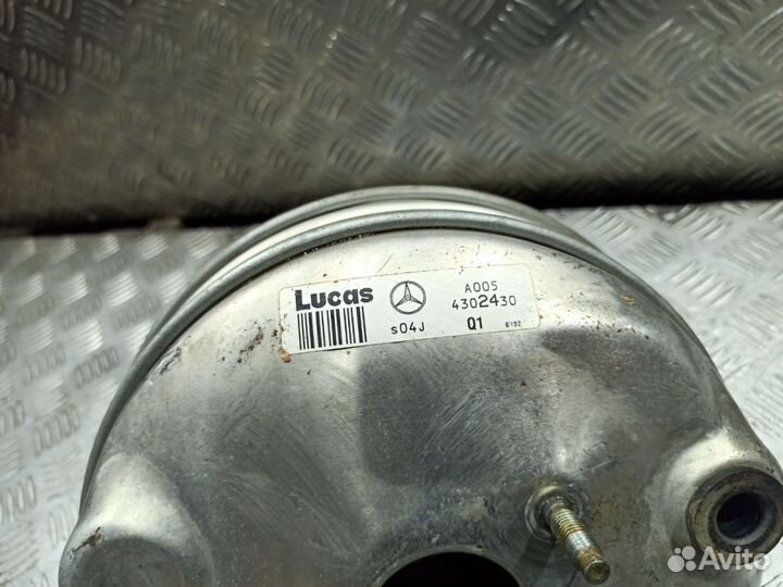 Усилитель тормозов вакуумный MB W220 (98-05) б\у