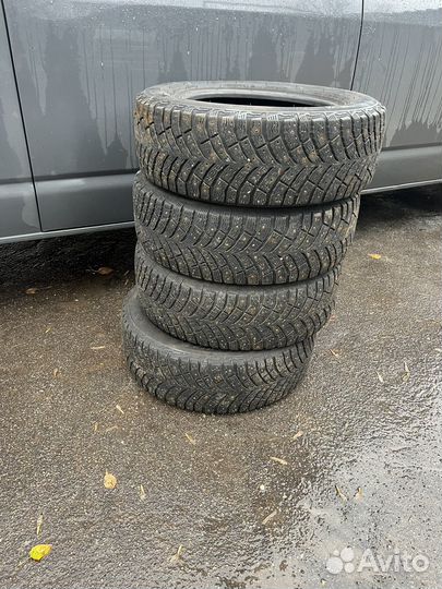 Michelin X-Ice North 4 195/65 R15 95T