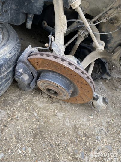 Тормозные диски на Mercedes W221