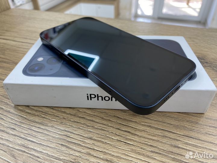 iPhone 13, 128 ГБ
