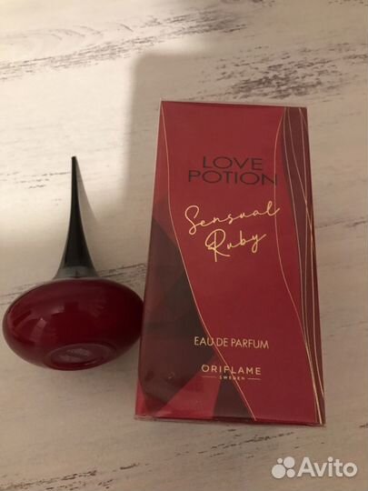 Парфюмерная вода oriflame