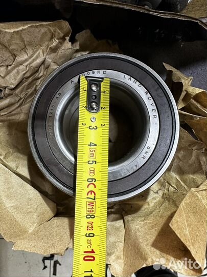 Подшипник ступицы LR