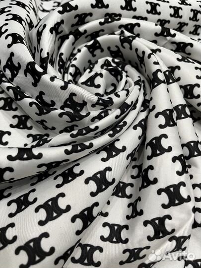 Шелковый платок Celine белый с черным монограм