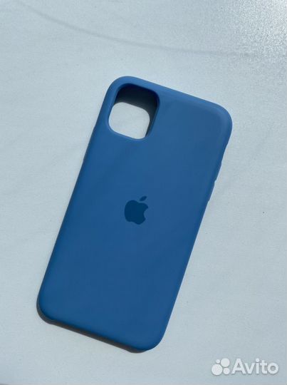 Чехол на iPhone 11