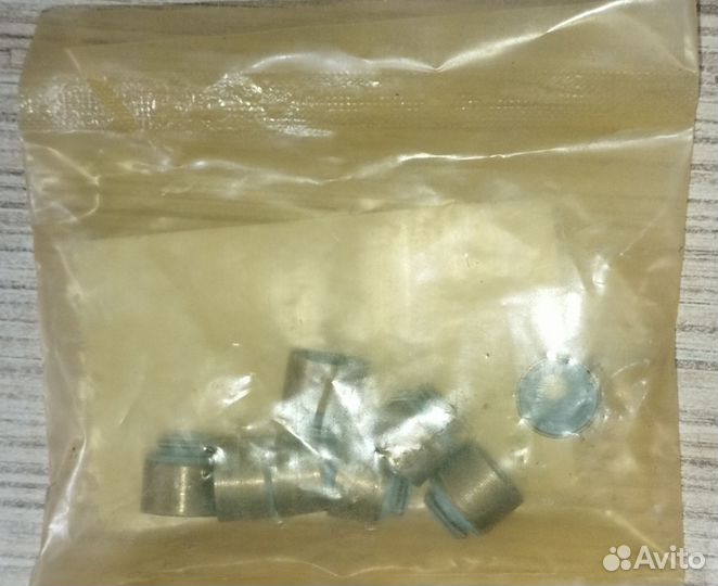 Комплект колпачок маслосъемный, впускной 8 шт