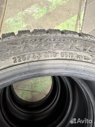 Pirelli Winter Studdable Plus 225/45 R18