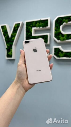 iPhone 8 Plus, 64 ГБ