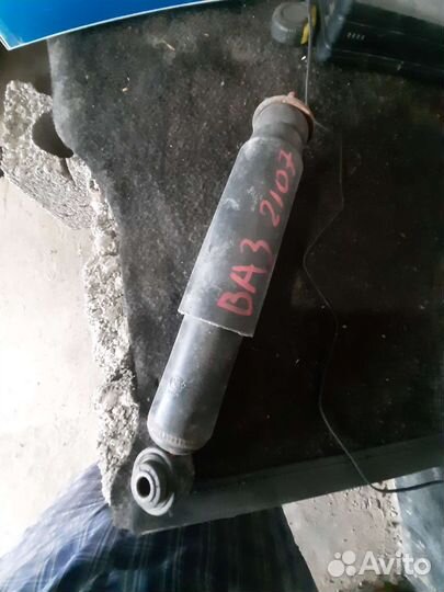 Задний амортизатор ваз 2107