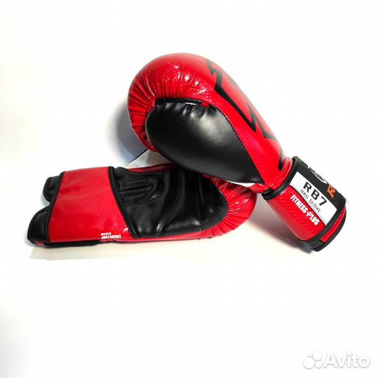 Боксерские перчатки rival RED