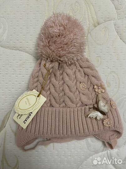 Шапка для девочки новая
