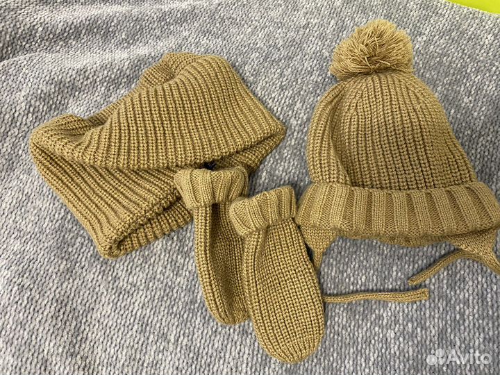 Шапка,шарф и варежки детская