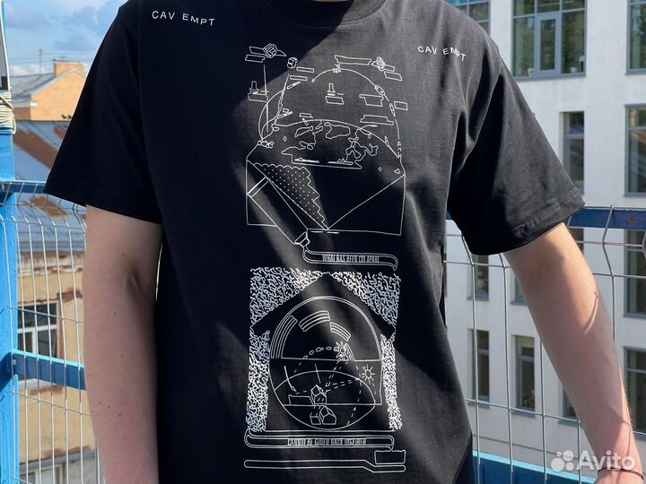 Футболка Cav Empt