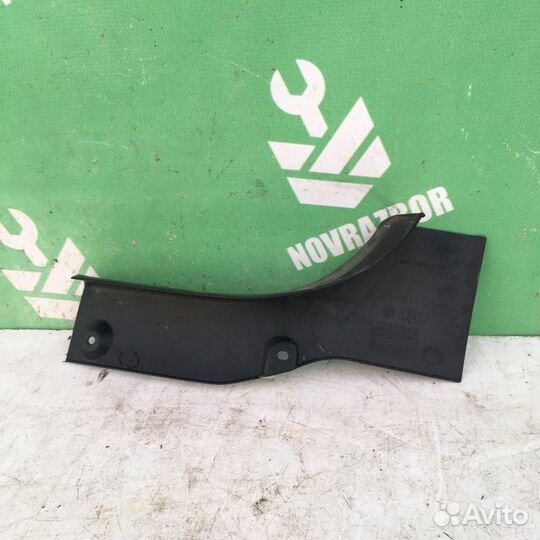 Обшивка багажника Форд Фокус 1