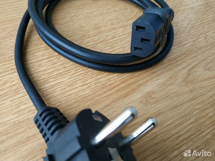 Кабель сетевой (кабель питания)