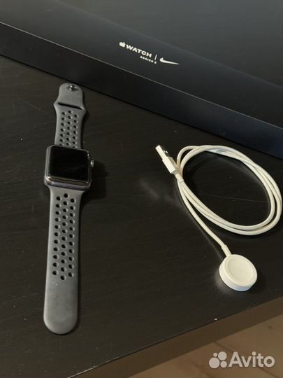 Apple watch 3