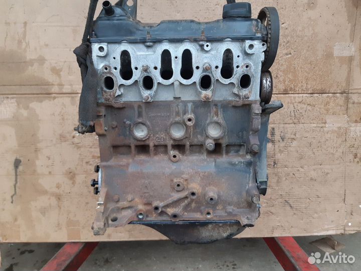 Двигатель Фольксваген Пассат Б3 V1.8 JN