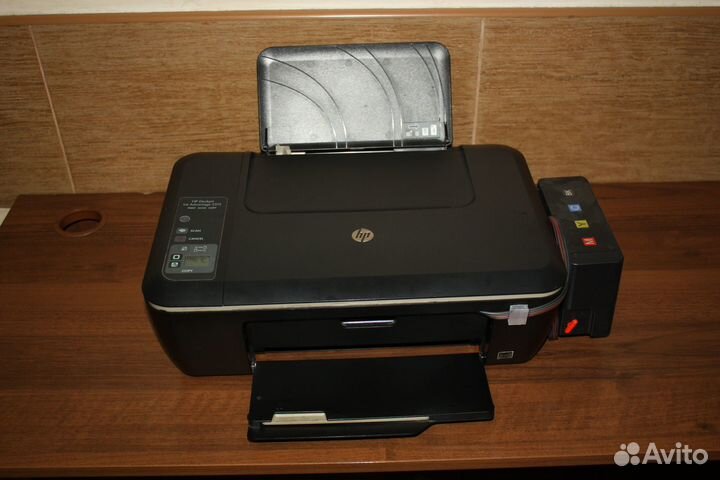 Цветной струйный мфу с снпч HP 2515