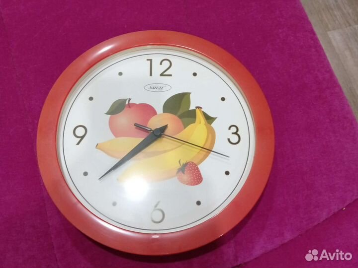 Часы настенные