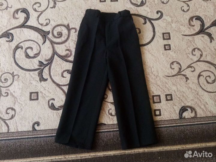 Брюки для мальчика, примерно на 4 года