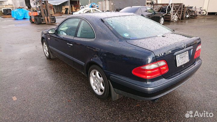 В разбор из Японии Mercedes-Benz Clk-Class W208