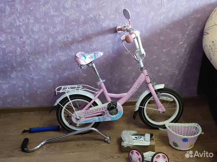 Детский велосипед с ручкой и колесиками Princess