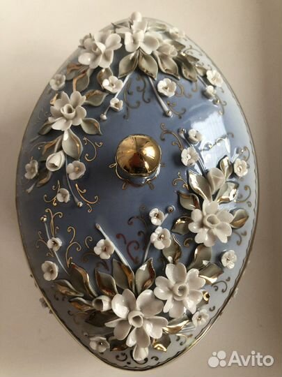 Шкатулка фарфоровая