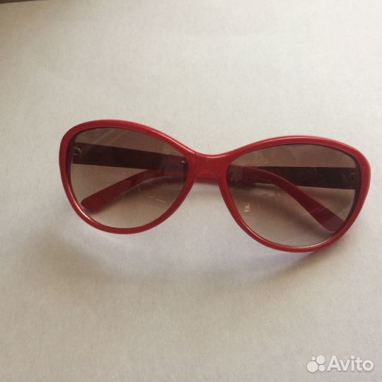 Очки солнцезащитные