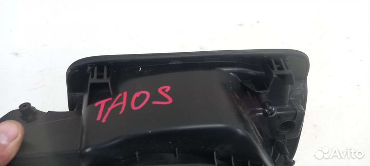 Лючок бензобака Volkswagen Taos 2021 г