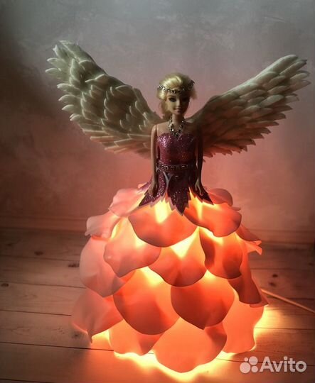 Цветочный светильник