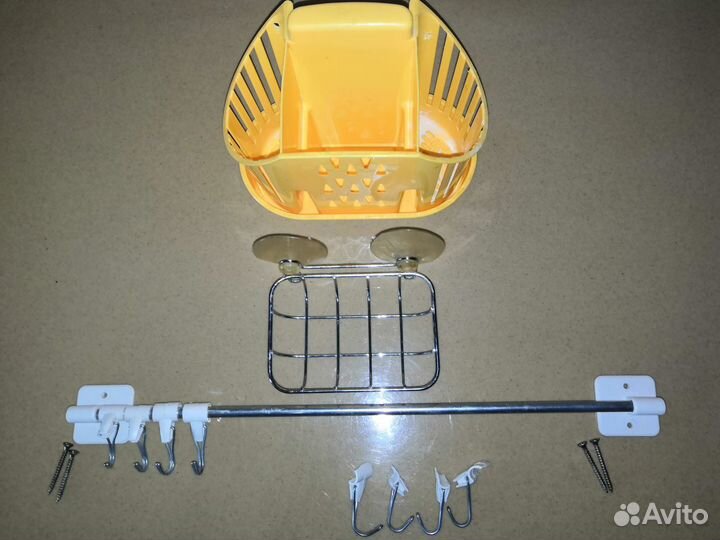 Подставка для зубных щеток, вешалка, мыльница